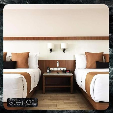 Hotel Soleil Business Class 레온 외부 사진